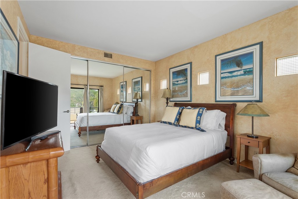 1351 La Mirada, Laguna Beach CA 92651 - photo 68