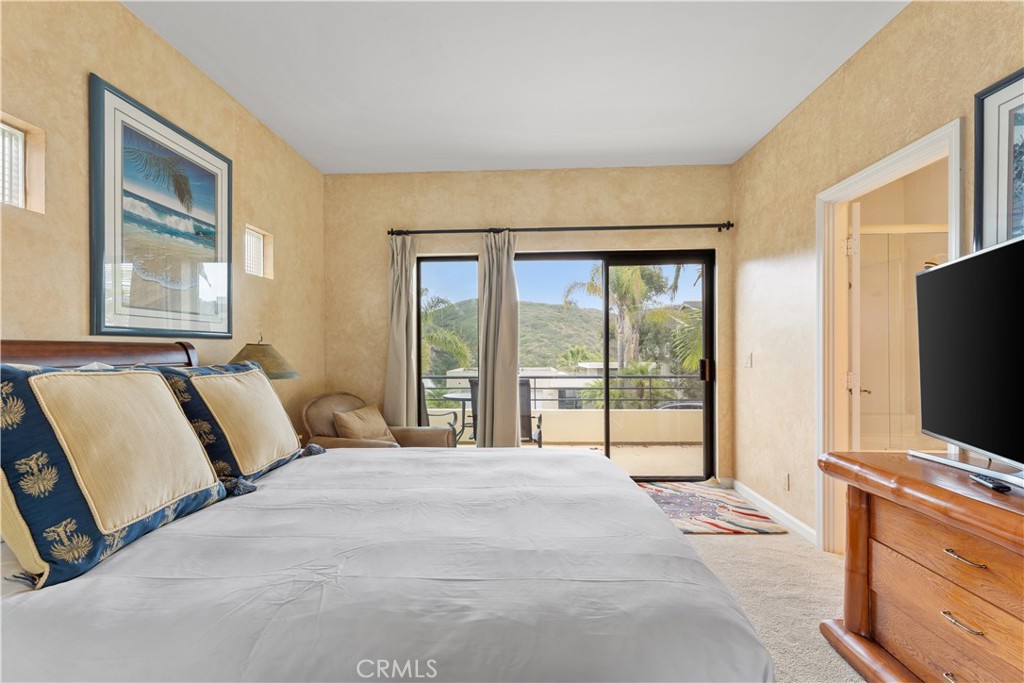 1351 La Mirada, Laguna Beach CA 92651 - photo 71