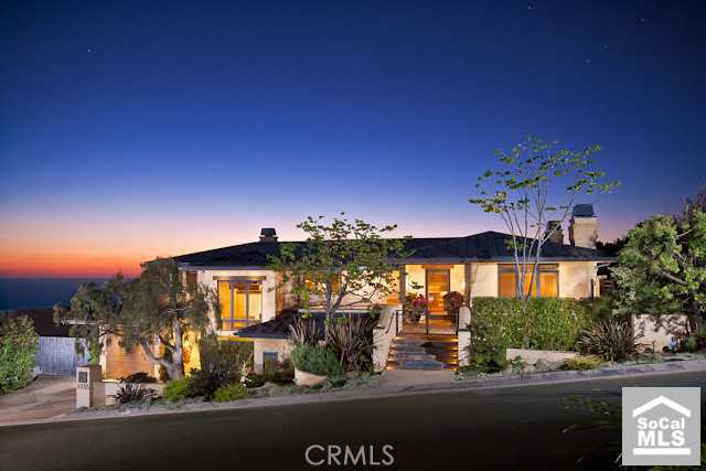 Significant Architectural Home Overlooks. the Ocean - 1355 SKYLINE Drive, Laguna Beach CA 92651 - photo 1