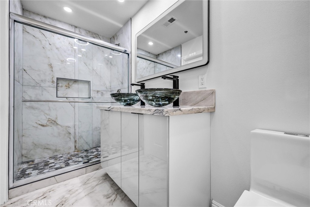 1360 Baja Street A, Laguna Beach CA 92651 - photo 20
