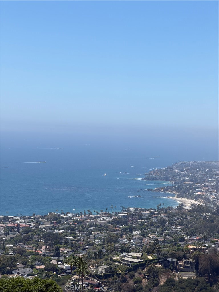 1361 La Mirada, Laguna Beach CA 92651 - photo 2