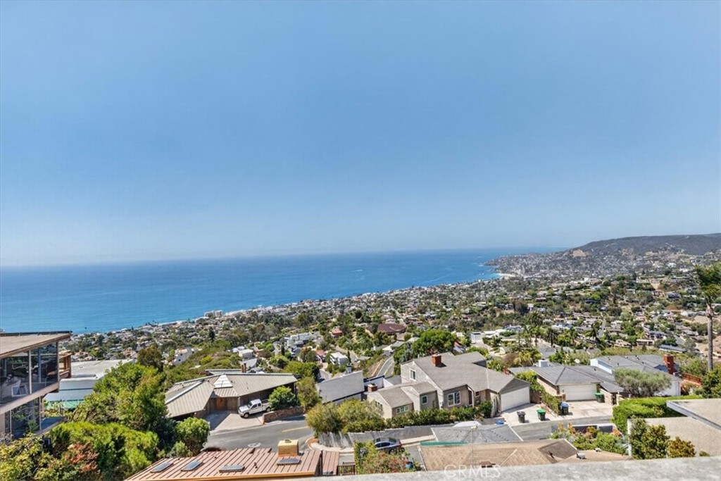 1361 La Mirada, Laguna Beach CA 92651 - photo 11
