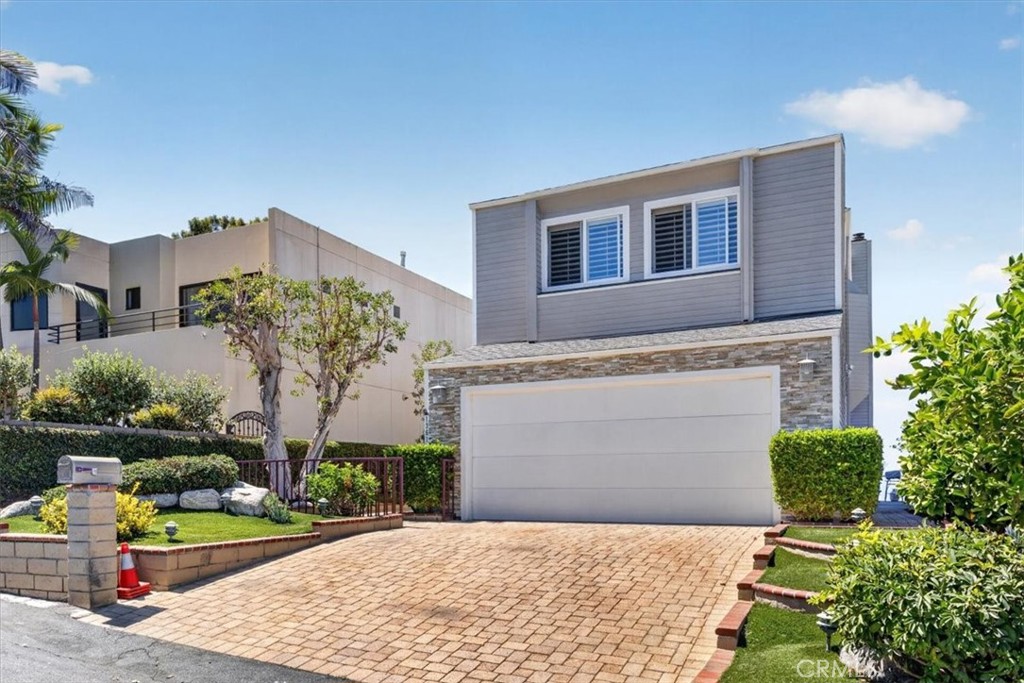1361 La Mirada, Laguna Beach CA 92651 - photo 14