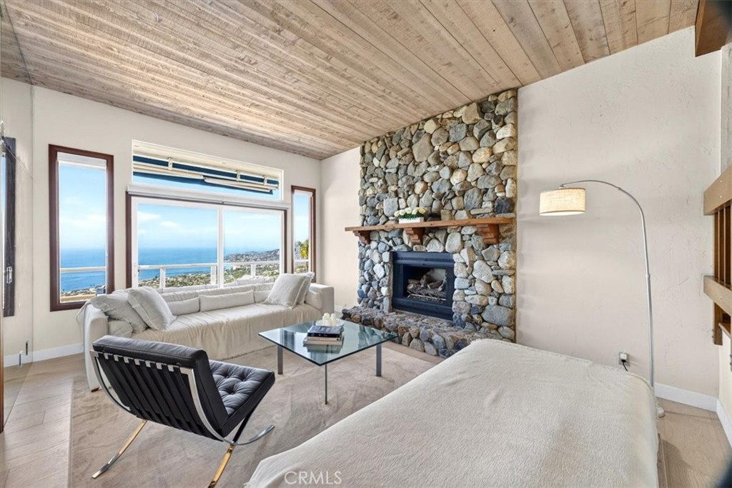 1361 La Mirada, Laguna Beach CA 92651 - photo 39