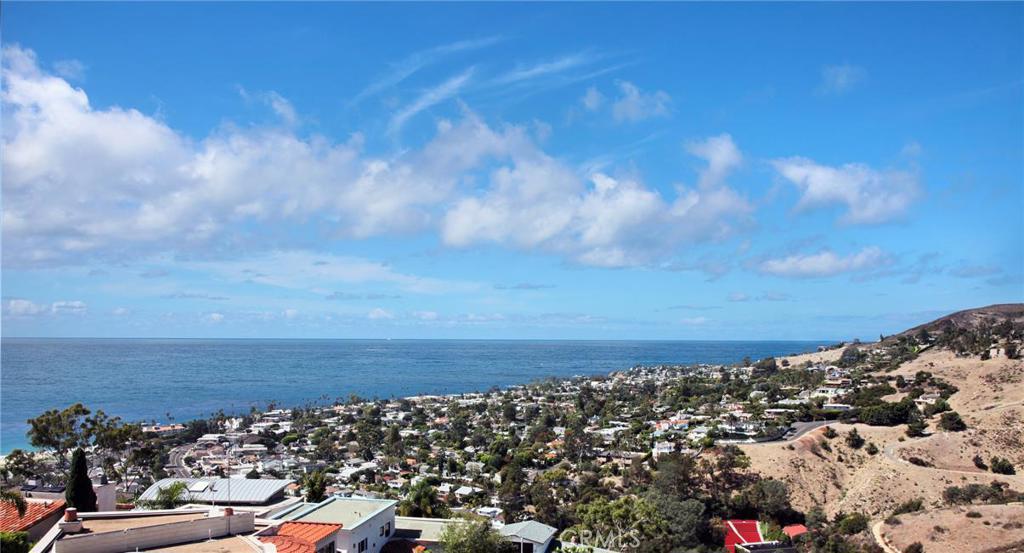 1365 Skyline Drive, Laguna Beach CA 92651 - photo 1