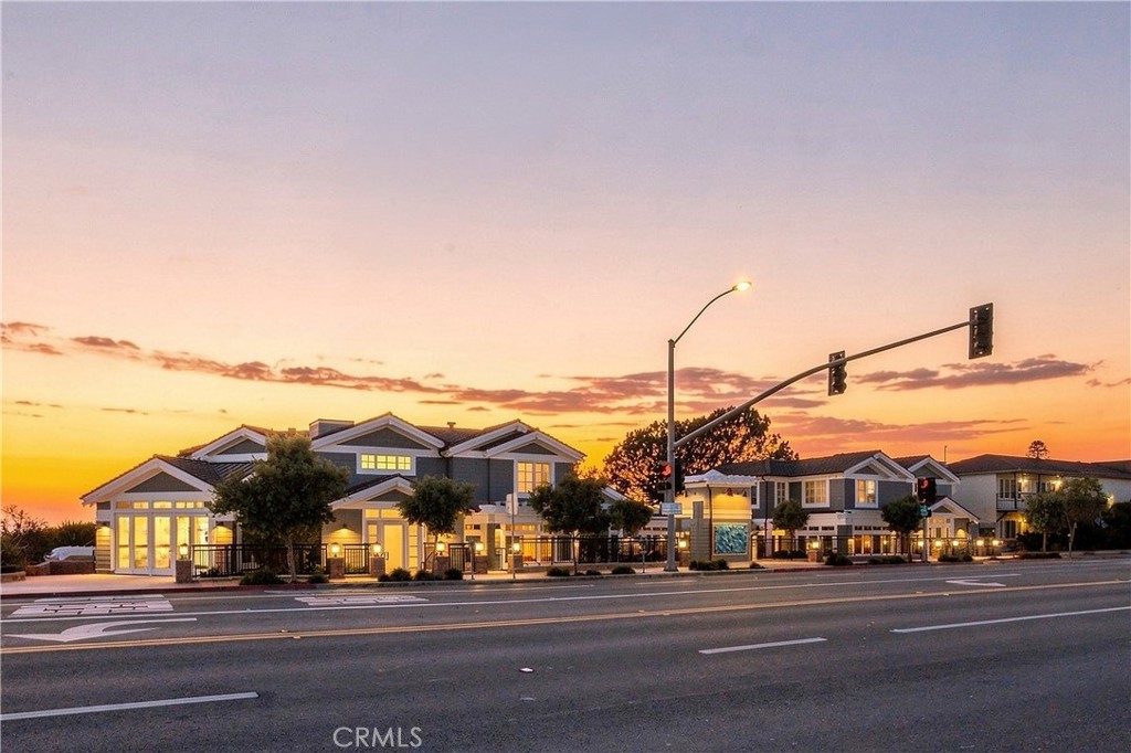 1367 N Coast Highway, Laguna Beach CA 92651 - photo 12