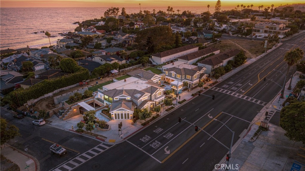 1367 N Coast Highway, Laguna Beach CA 92651 - photo 16