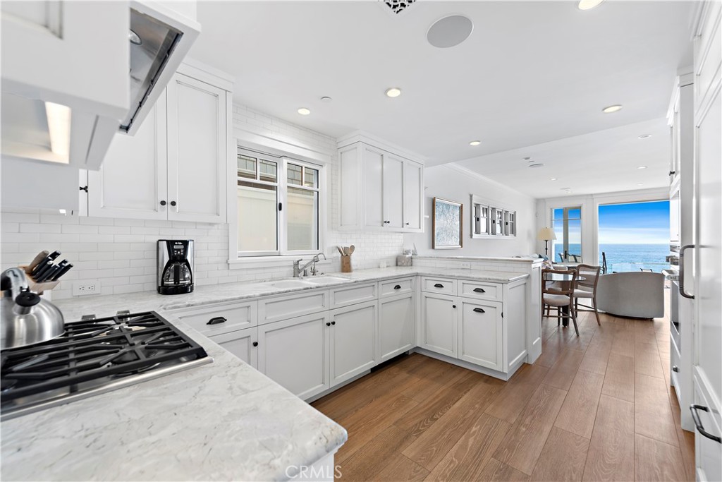 1369 Gaviota Drive, Laguna Beach CA 92651 - photo 17