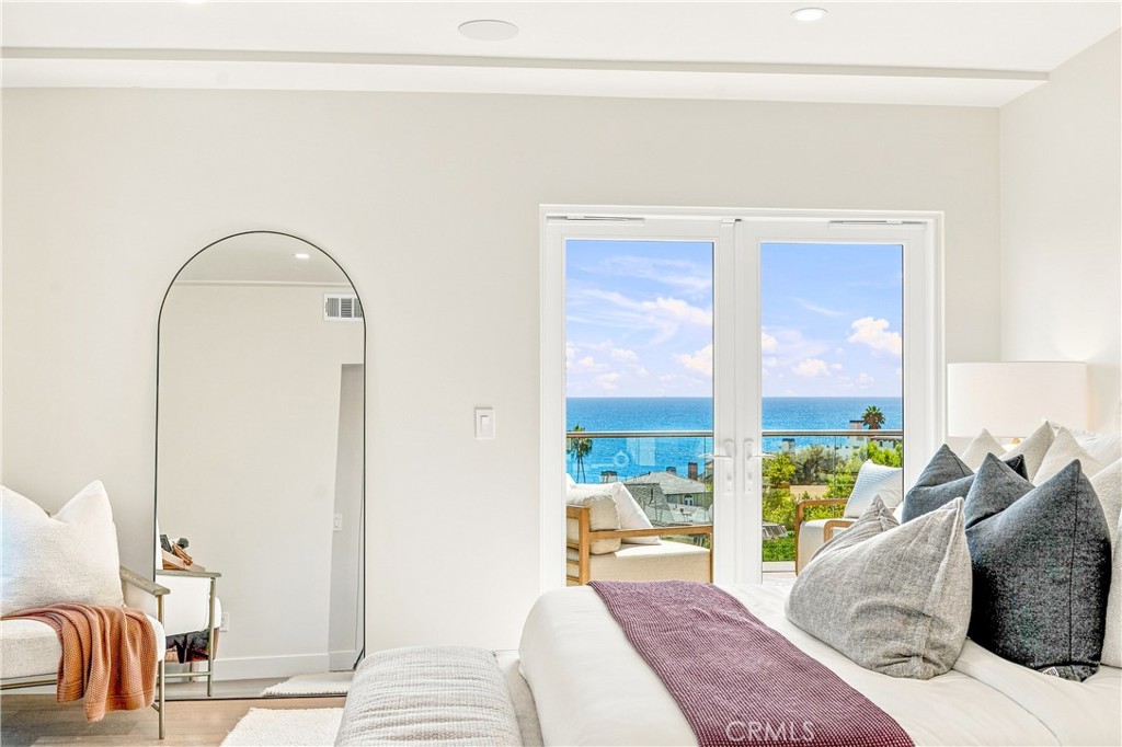1369 N Coast Highway, Laguna Beach CA 92651 - photo 21