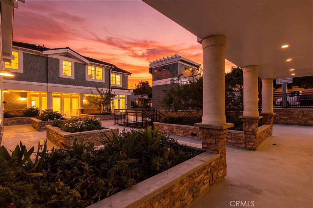 1369 N Coast Highway, Laguna Beach CA 92651 - photo 35