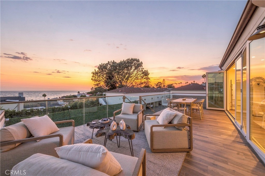 1369 N Coast Highway, Laguna Beach CA 92651 - photo 38