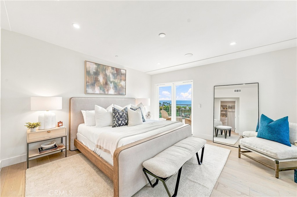 1369 N Coast Highway, Laguna Beach CA 92651 - photo 46