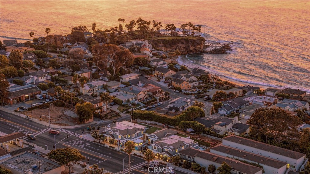 1369 N Coast Highway, Laguna Beach CA 92651 - photo 63