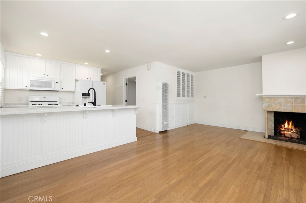 137 Cypress Dr, Laguna Beach CA 92651 - photo 4