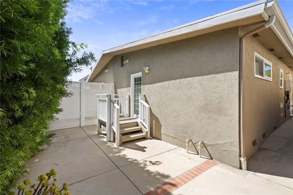 137 Cypress Dr, Laguna Beach CA 92651 - photo 15