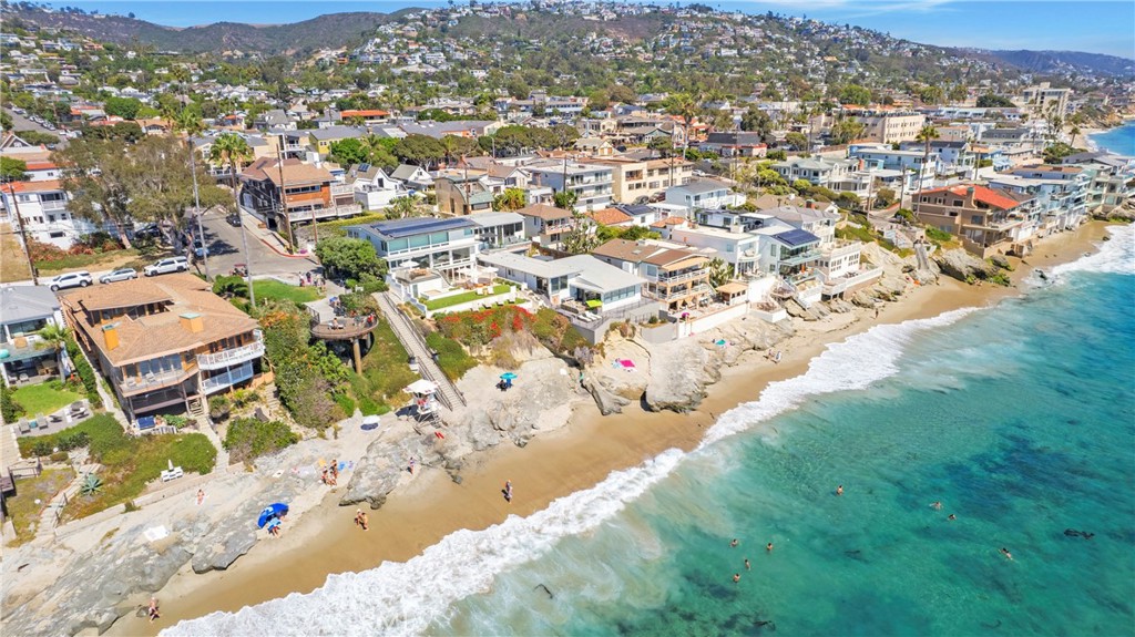 137 Cypress Dr, Laguna Beach CA 92651 - photo 19