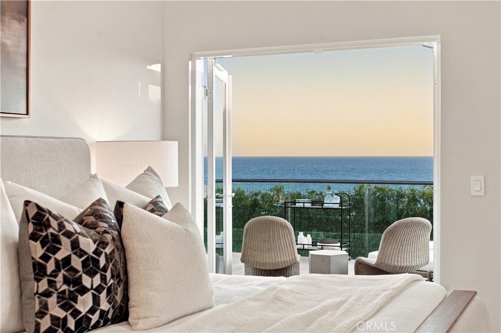 1373 N Coast Highway, Laguna Beach CA 92651 - photo 4