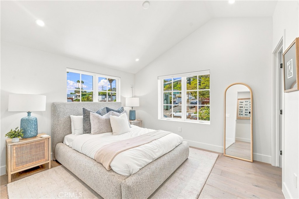 1373 N Coast Highway, Laguna Beach CA 92651 - photo 27