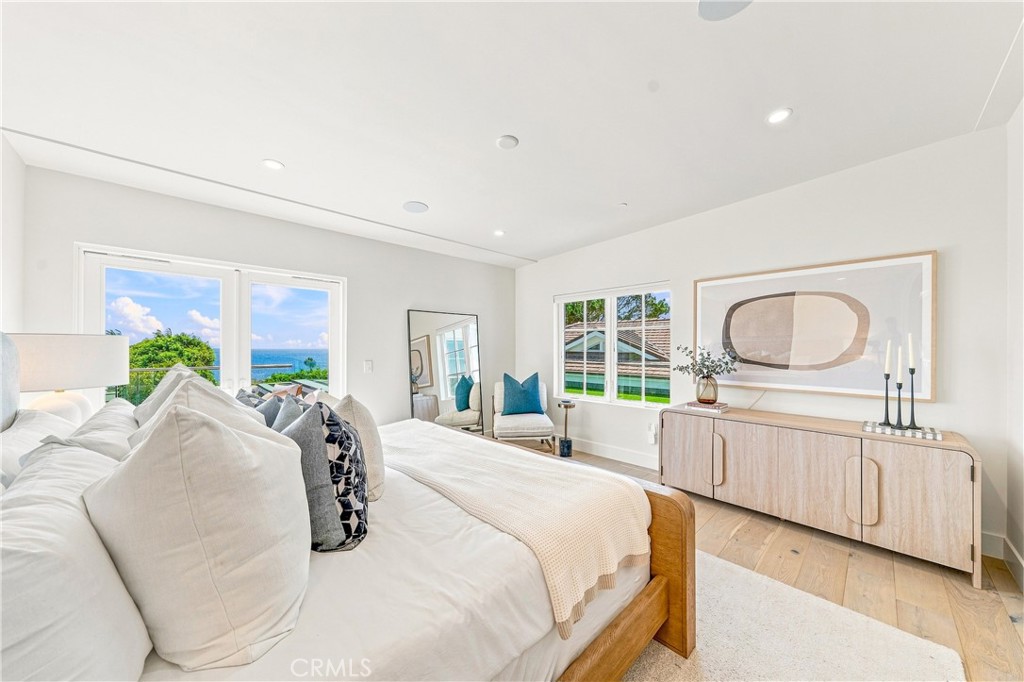 1373 N Coast Highway, Laguna Beach CA 92651 - photo 31