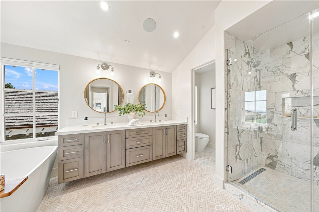 1373 N Coast Highway, Laguna Beach CA 92651 - photo 36
