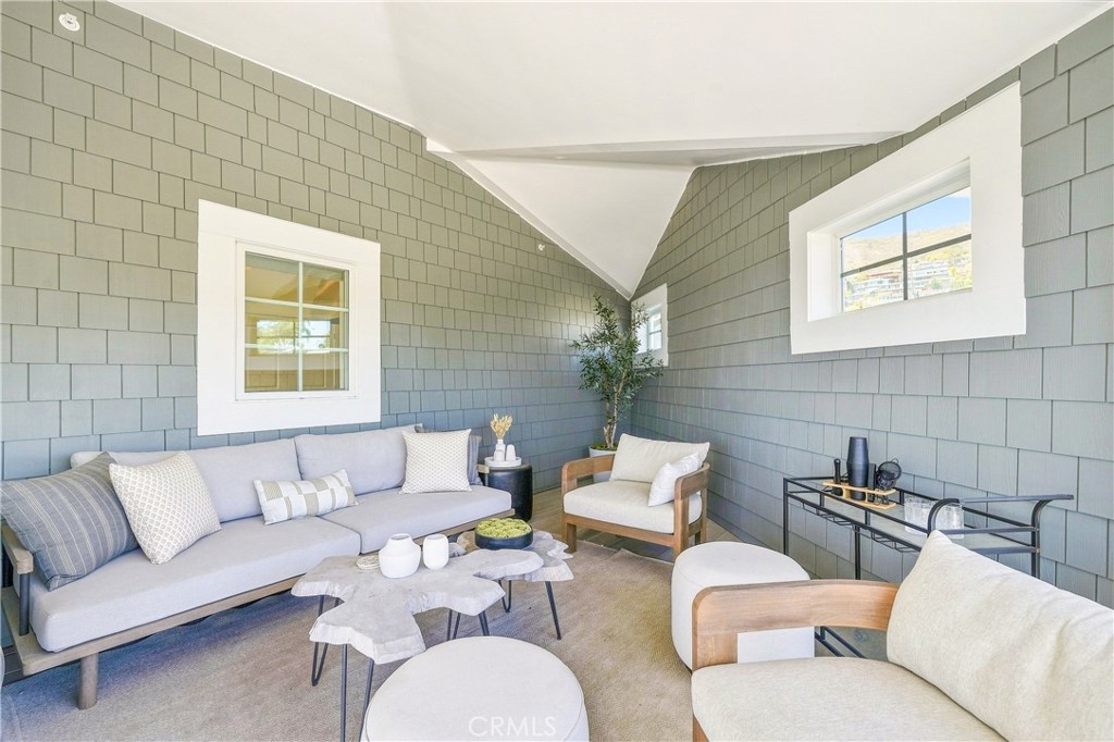 1373 N Coast Highway, Laguna Beach CA 92651 - photo 50