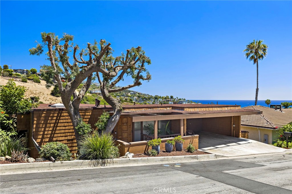 1375 Cerritos, Laguna Beach CA 92651 - photo 1