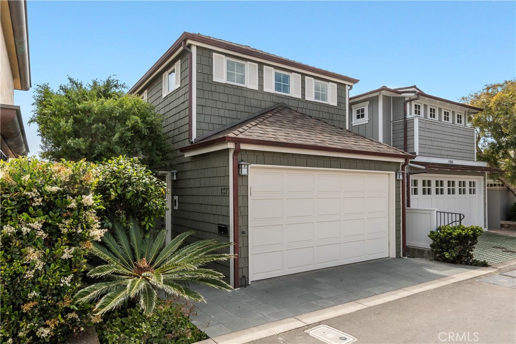 Exterior elevation - 1377 Gaviota Drive, Laguna Beach CA 92651 - photo 1