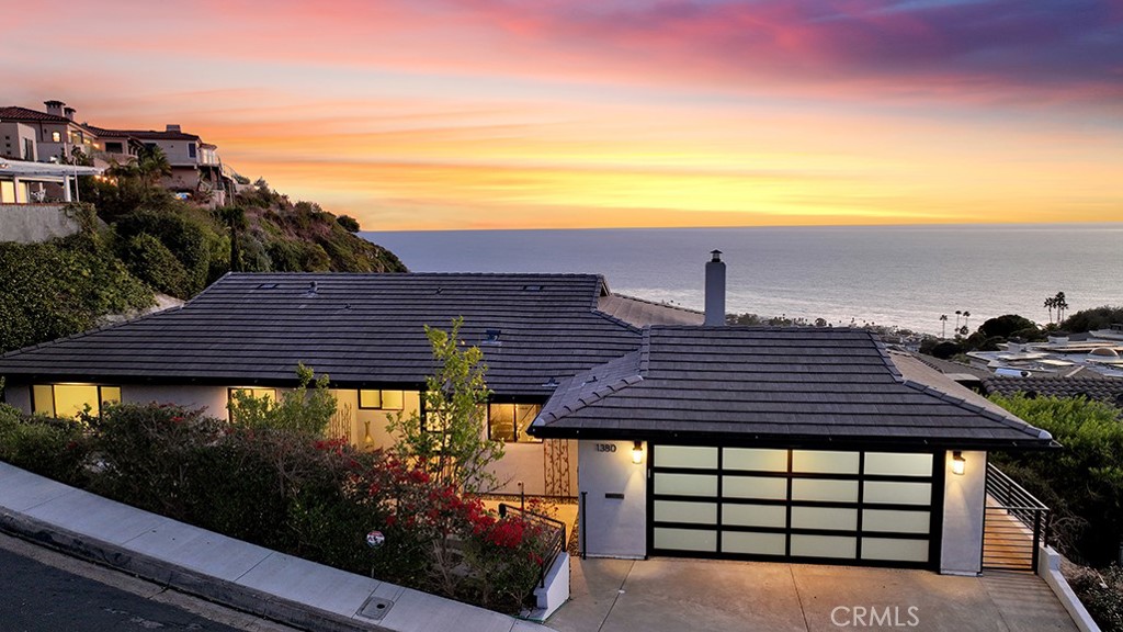 1380 Skyline Drive, Laguna Beach CA 92651 - photo 1
