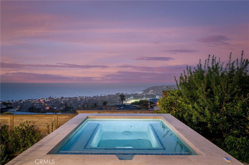 1380 Temple Hills, Laguna Beach CA 92651 - photo 2