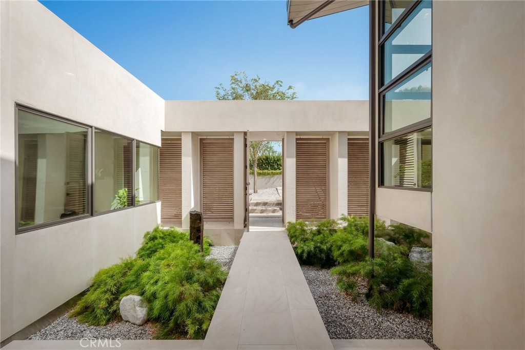 1380 Temple Hills, Laguna Beach CA 92651 - photo 8