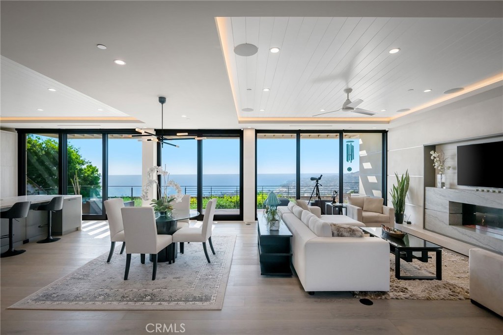 1380 Temple Hills, Laguna Beach CA 92651 - photo 10