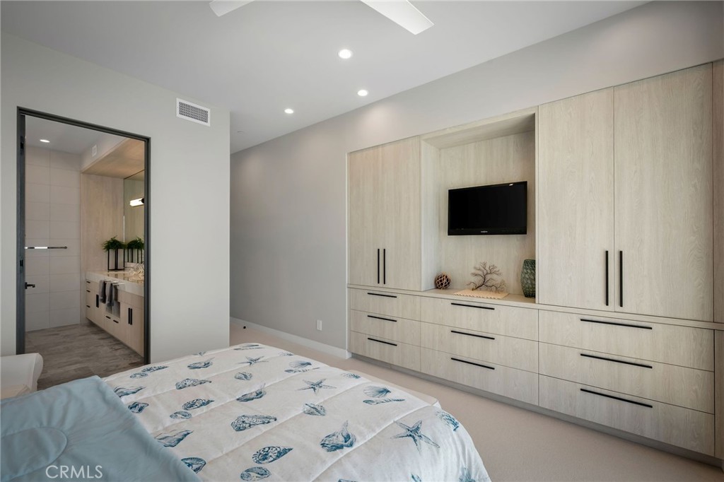 1380 Temple Hills, Laguna Beach CA 92651 - photo 21