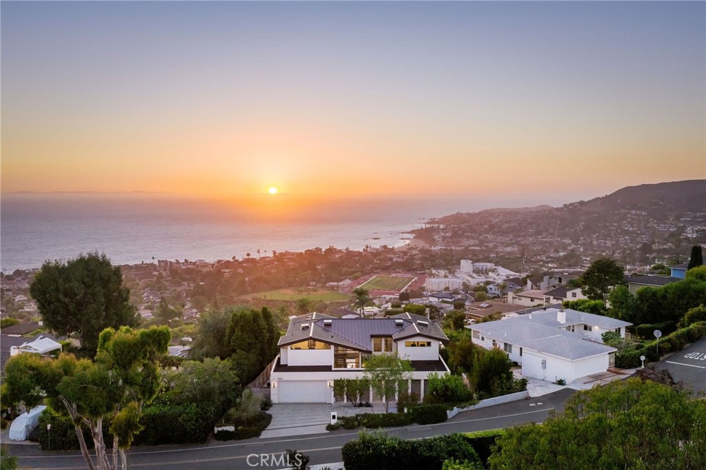 1380 Temple Hills, Laguna Beach CA 92651 - photo 40
