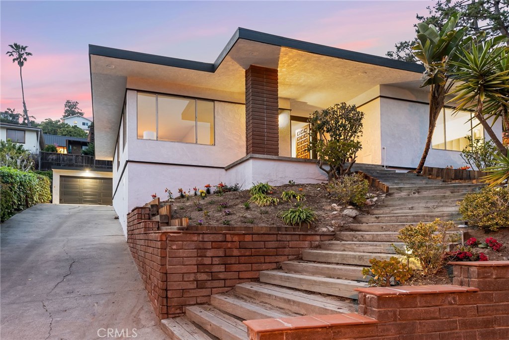 1390 Dunning Drive, Laguna Beach CA 92651 - photo 1