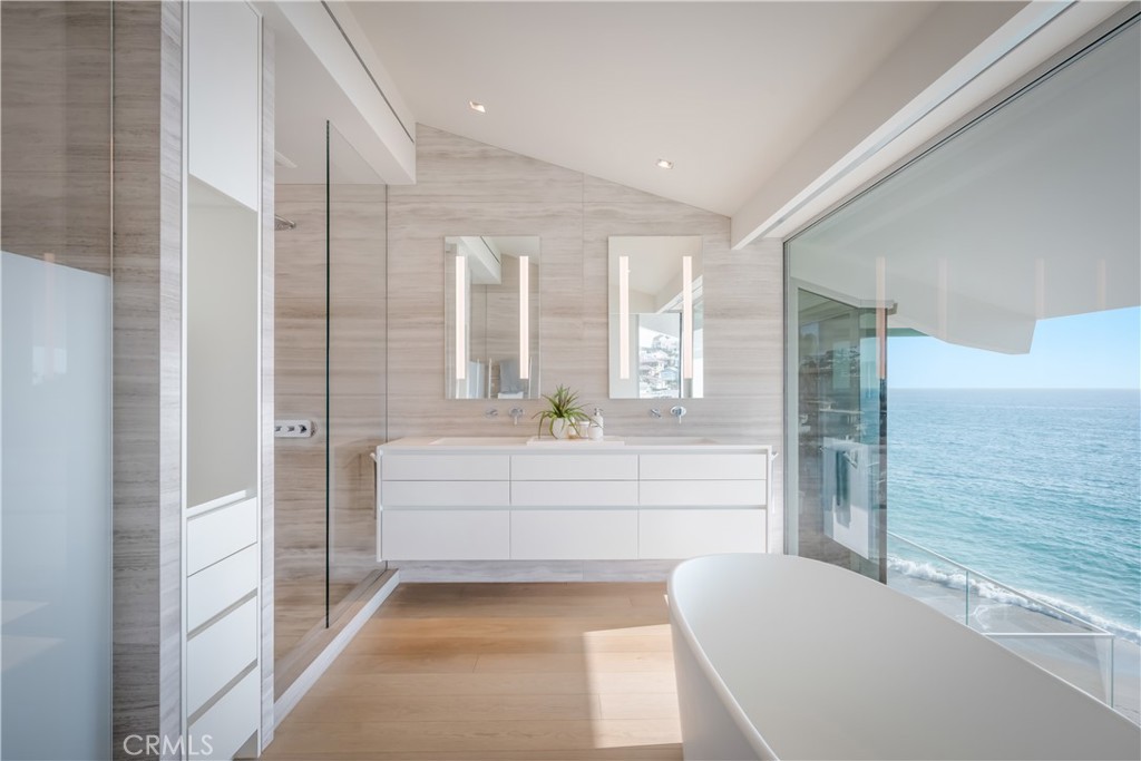 14 Lagunita Drive, Laguna Beach CA 92651 - photo 18