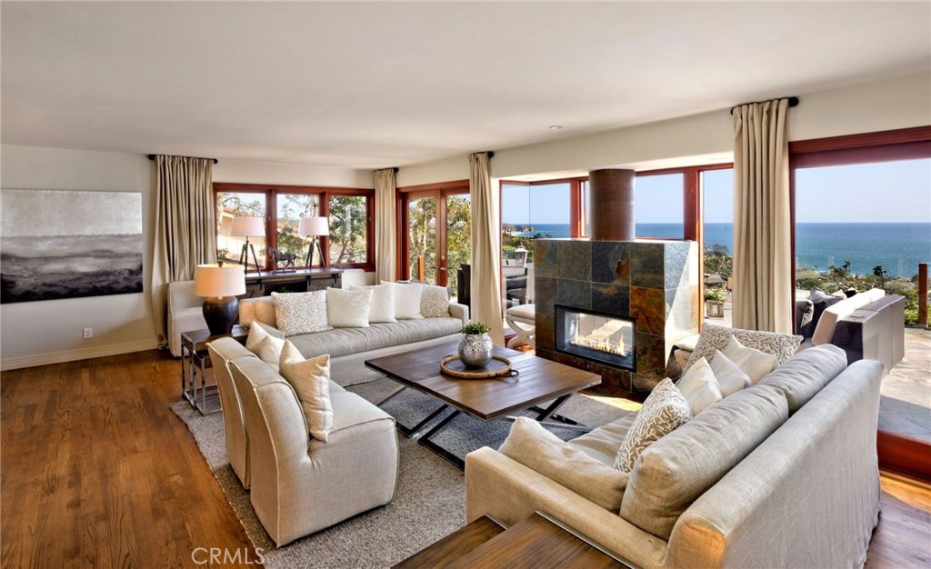 14 N Vista De Catalina, Laguna Beach CA 92651 - photo 1