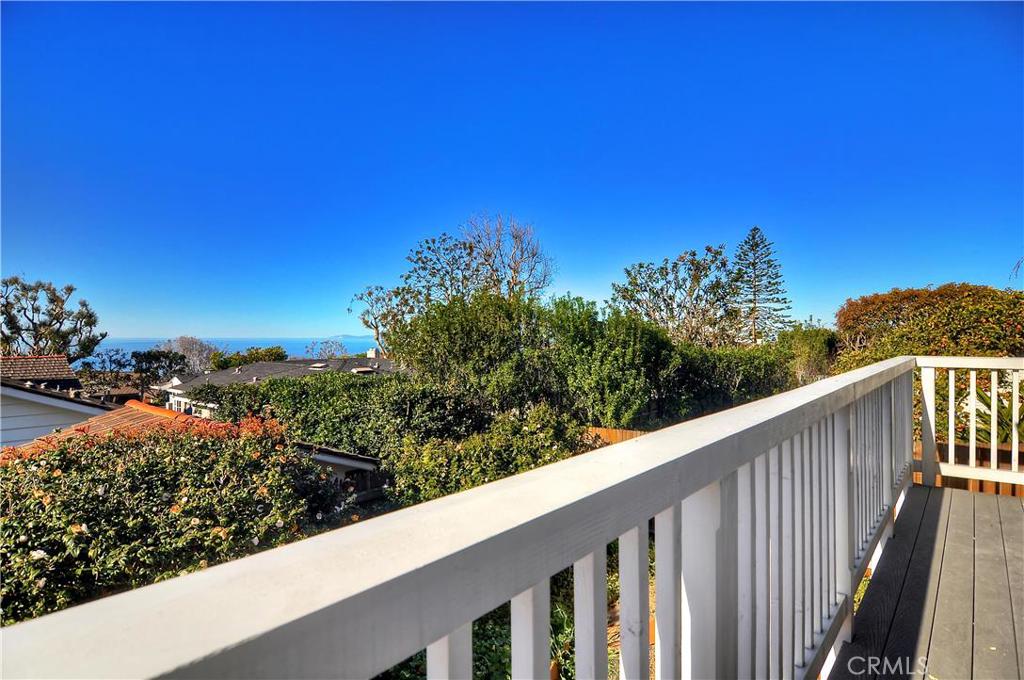14 S Encino, Laguna Beach CA 92651 - photo 1