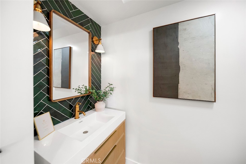 Guest Powder - 1401 Bounty Way, Laguna Beach CA 92651 - photo 11