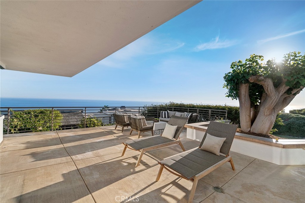 1401 Bounty Way, Laguna Beach CA 92651 - photo 20