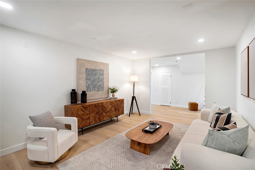 Secondary Bedroom - 1401 Bounty Way, Laguna Beach CA 92651 - photo 34