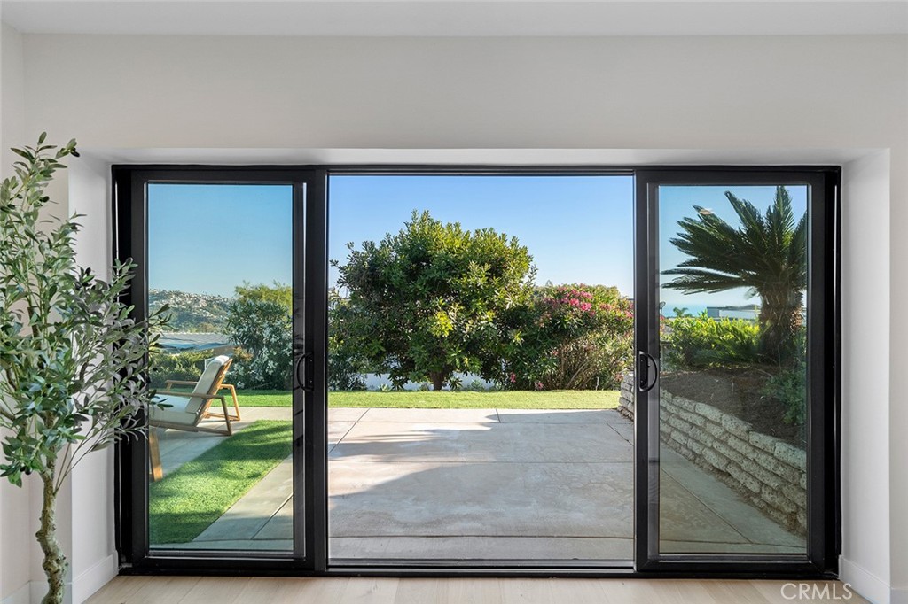 1401 Bounty Way, Laguna Beach CA 92651 - photo 40