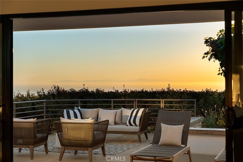 1401 Bounty Way, Laguna Beach CA 92651 - photo 51