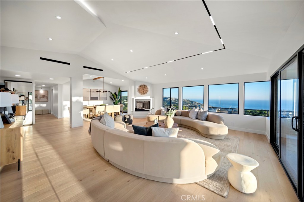 1401 Bounty Way, Laguna Beach CA 92651 - photo 5