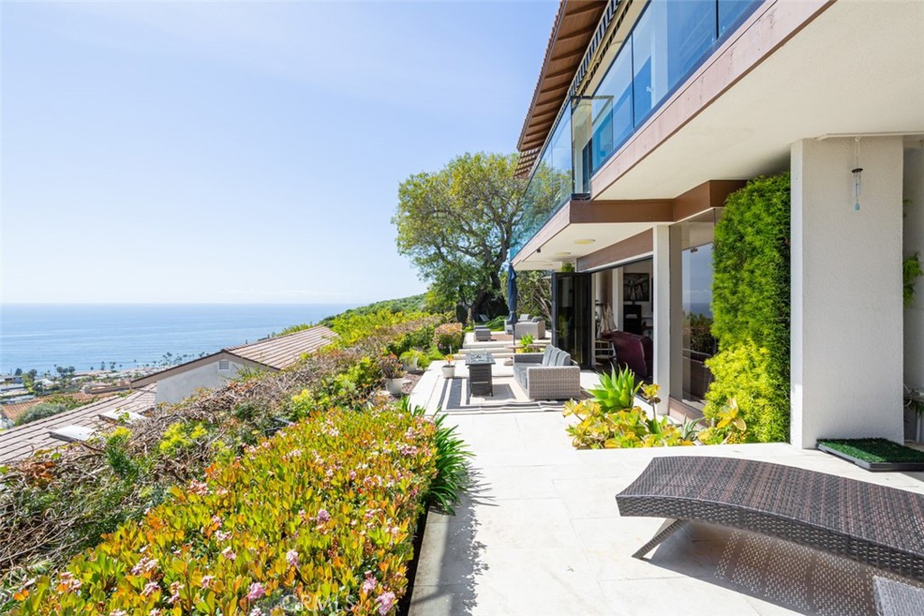 1401 EMERALD BAY, Laguna Beach CA 92651 - photo 21