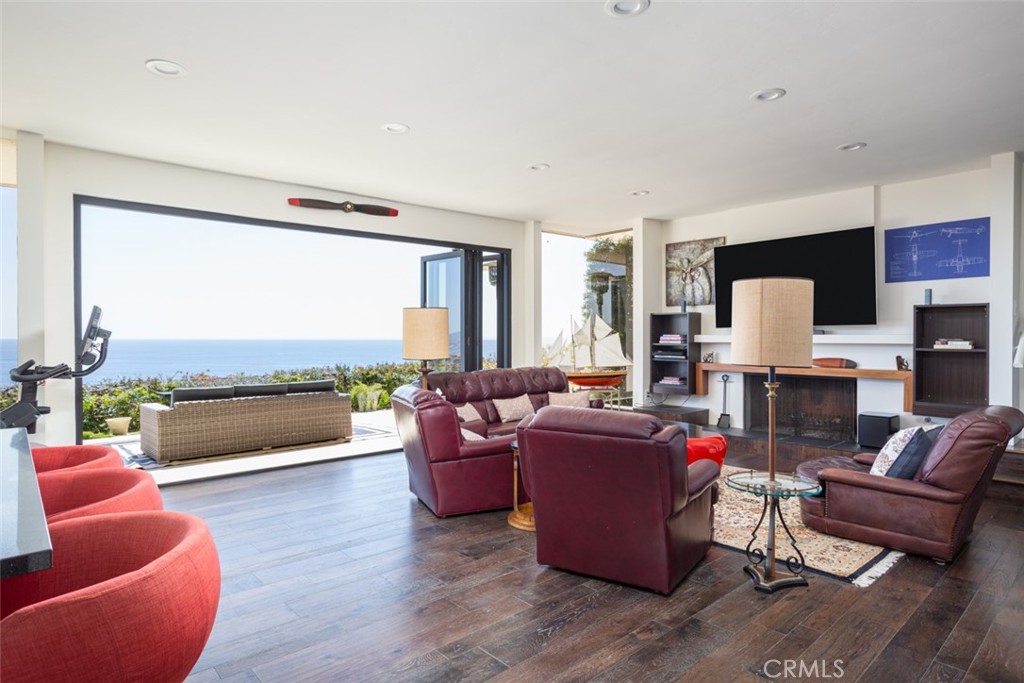 1401 EMERALD BAY, Laguna Beach CA 92651 - photo 23