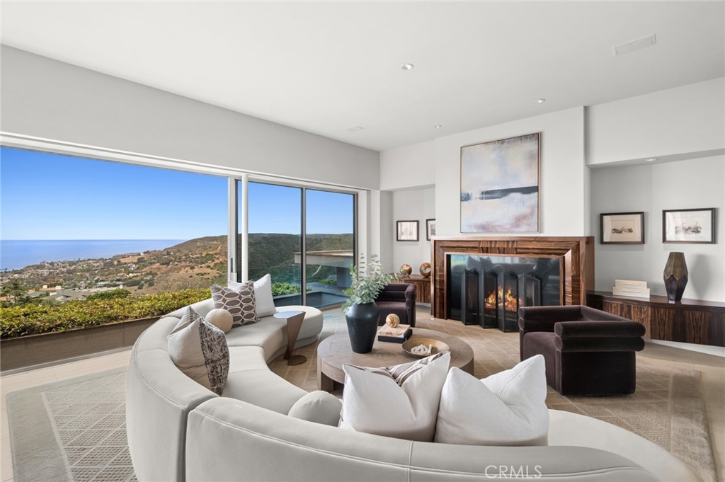 1409 Samoa Way, Laguna Beach CA 92651 - photo 4