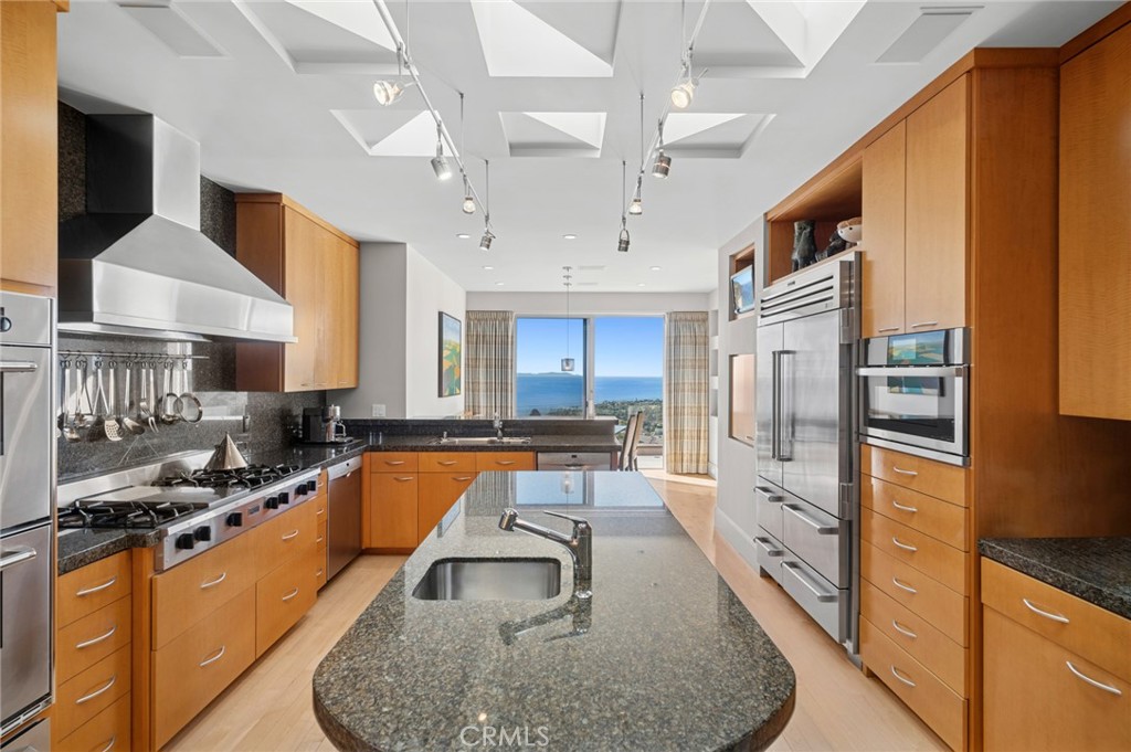 1409 Samoa Way, Laguna Beach CA 92651 - photo 13