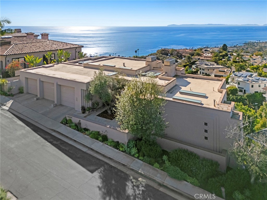 A three-car garage completes the property. - 1409 Samoa Way, Laguna Beach CA 92651 - photo 37