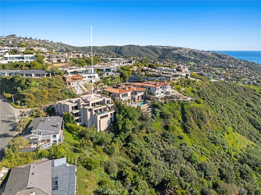 1409 Samoa Way, Laguna Beach CA 92651 - photo 39
