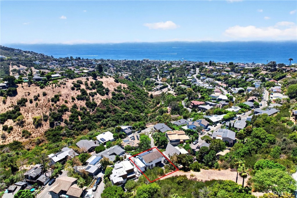 Lot lines not to scale - 1414 Mar Vista Way, Laguna Beach CA 92651 - photo 7